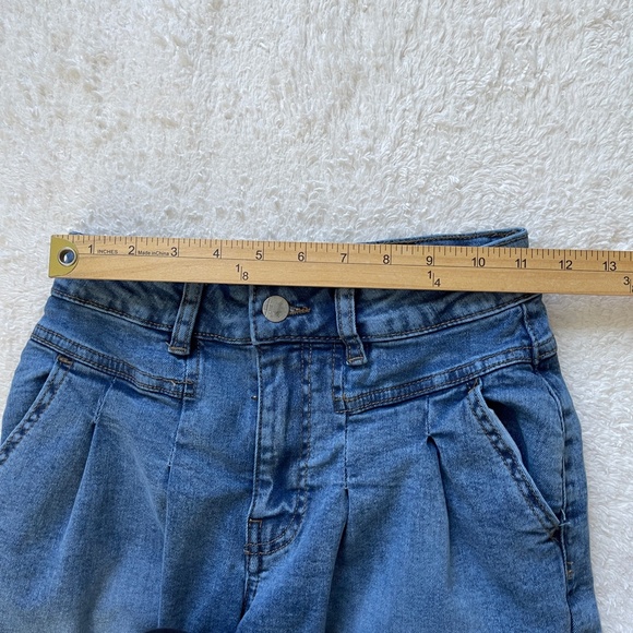 Habitual Wide Leg Jeans Girls Size 10 Blue Pleated Front Medium Wash Pockets - Picture 9 of 13